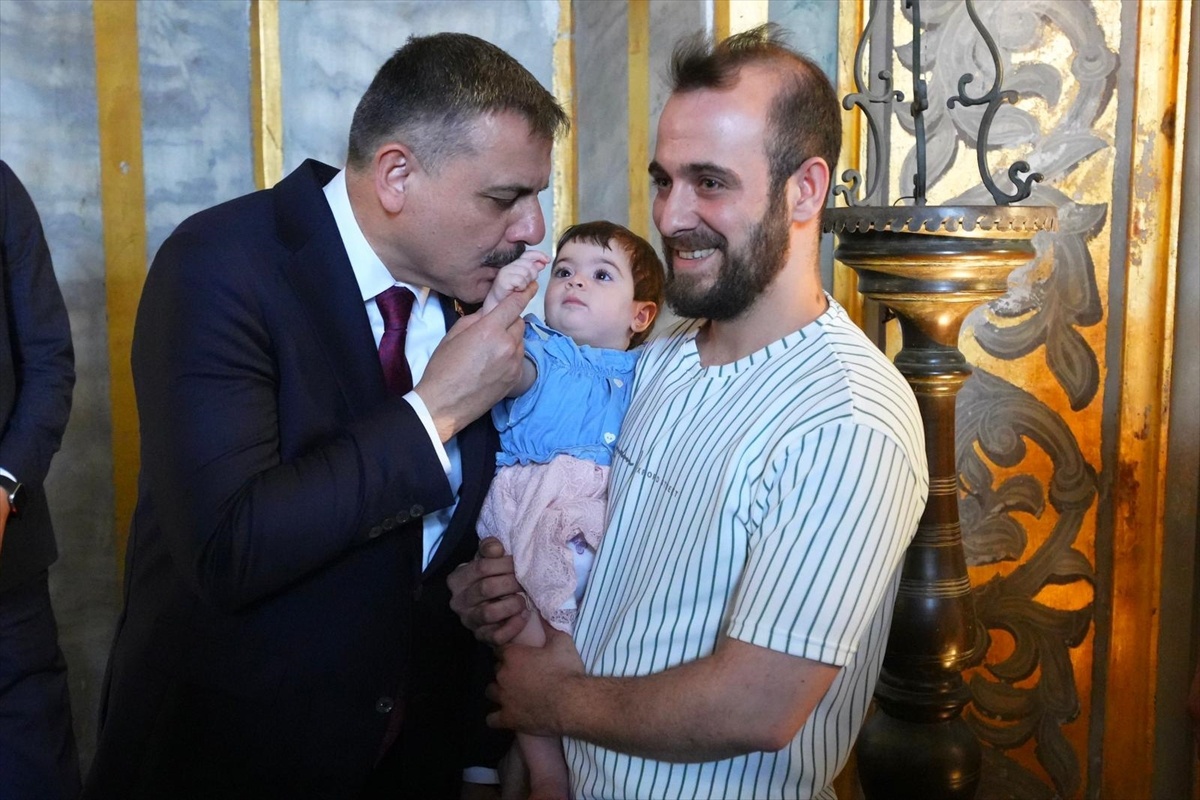 Bakan Çiftçi, Ayasofya Restorasyonunu İnceledi