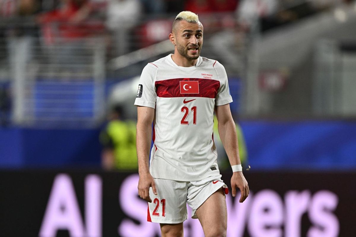 Barış Alper\'den ıslıklı protestoya beklenmedik karşılık
