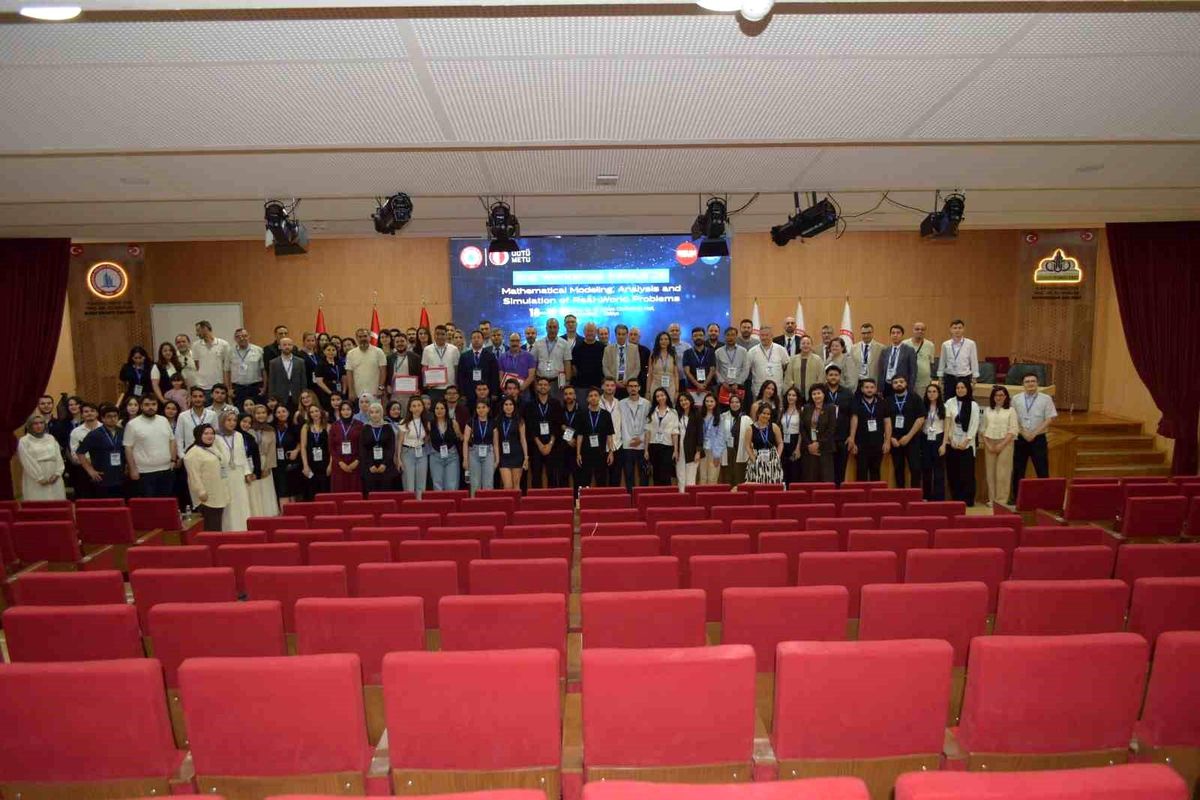 Matematiksel Modelleme Çalıştayı Başladı