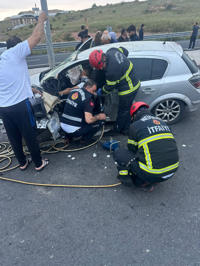 Cenaze yolunda feci kaza! 15 yaşındaki çocuk hayatını kaybetti