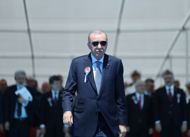 Cumhurbaşkanı Erdoğan: Türkiye, tarihinde ilk kez bir NATO ve AB üyesi ülkeye savaş gemisi ihraç etti