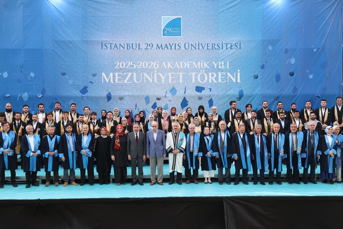 Diyanet Başkanı Arpaguş Mezuniyet Törenine Katıldı