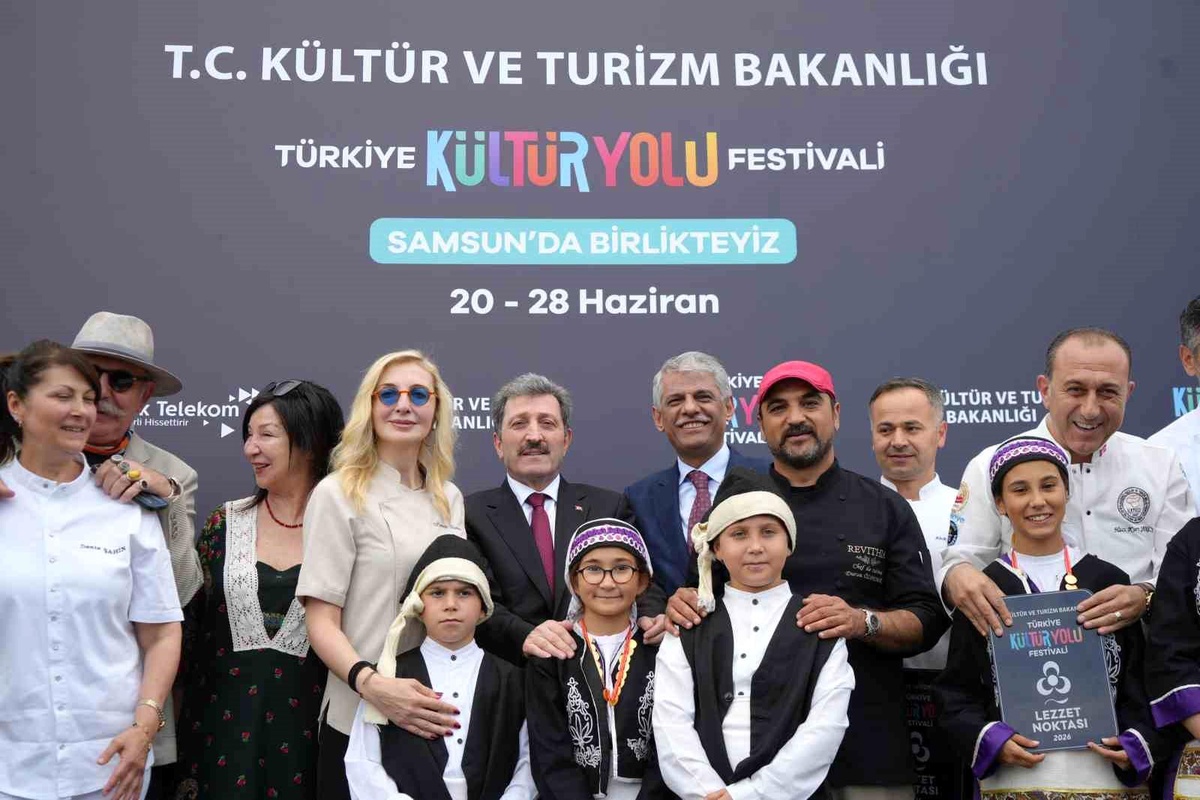 Samsun\'da Kültür Yolu Festivali Başladı