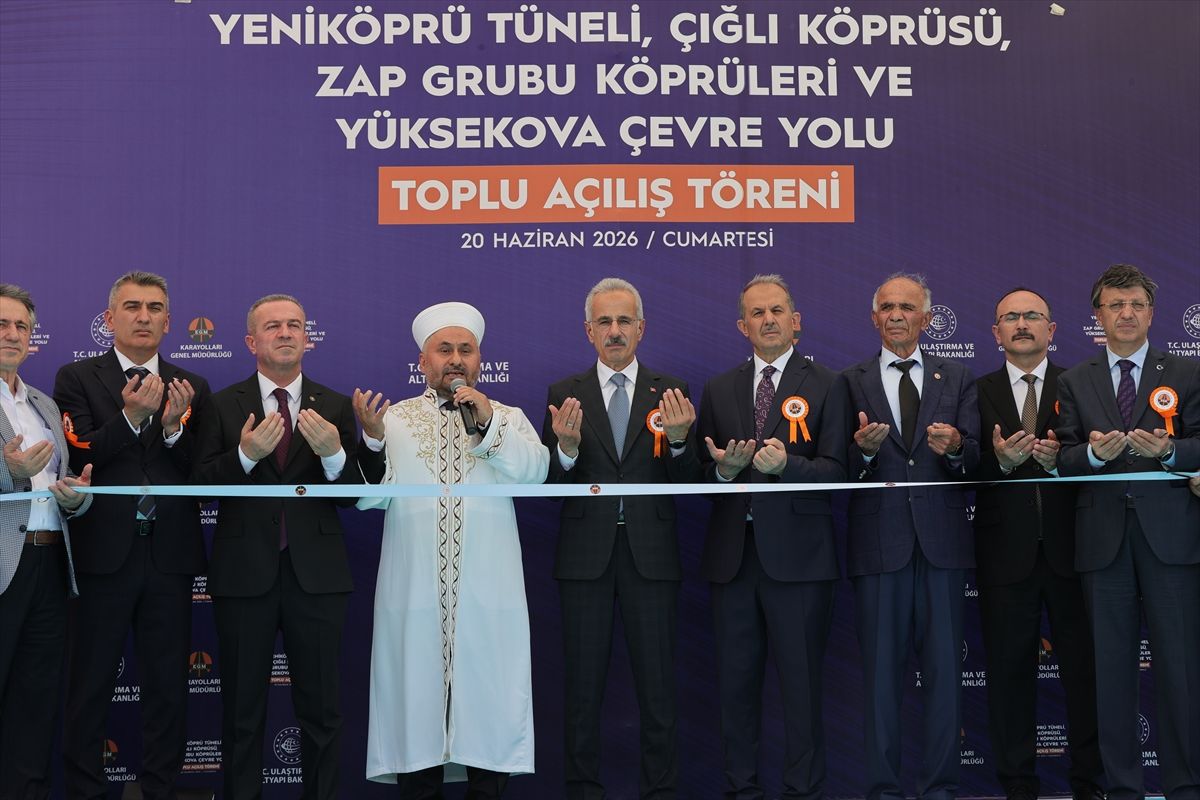 Hakkari\'ye Dev Yatırım: Yeniköprü Tüneli ve Yollar Açıldı