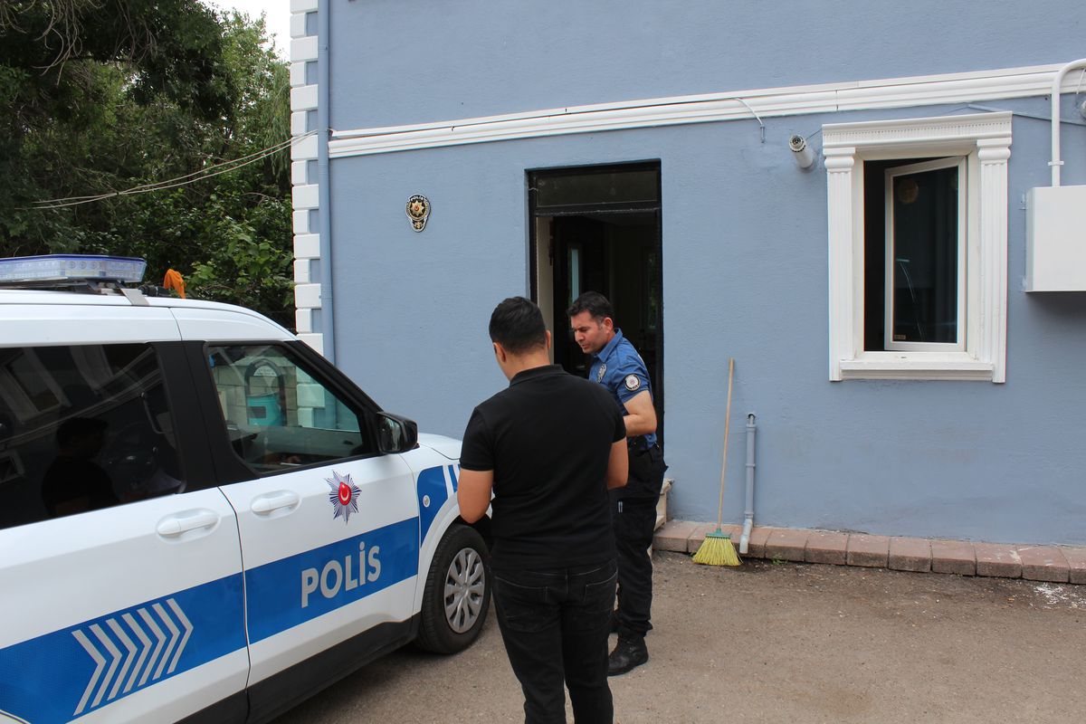 Yanlış Okul, Sınavı Kaçırdı
