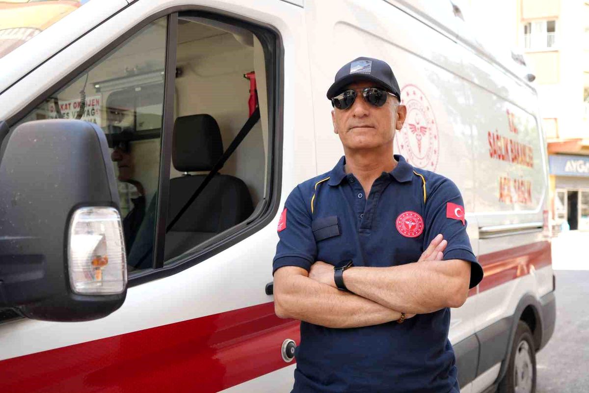 Ambulans Şoförü Maratonda Şampiyon Oldu