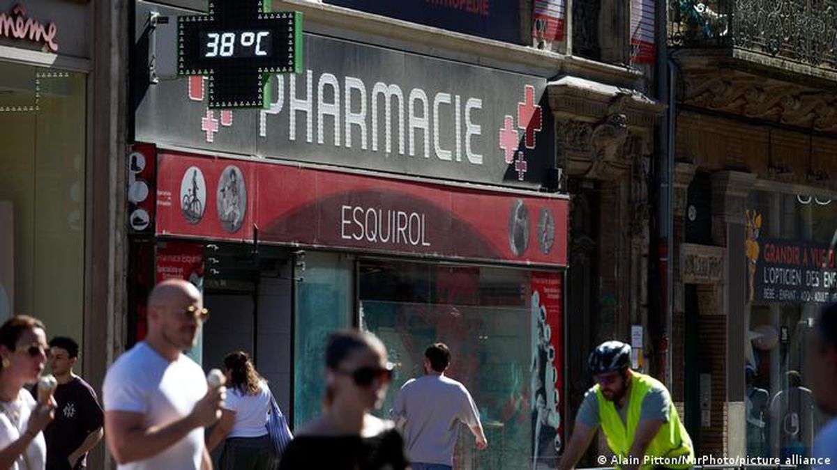 Fransa\'da Aşırı Sıcaklar ve Alkol Yasağı