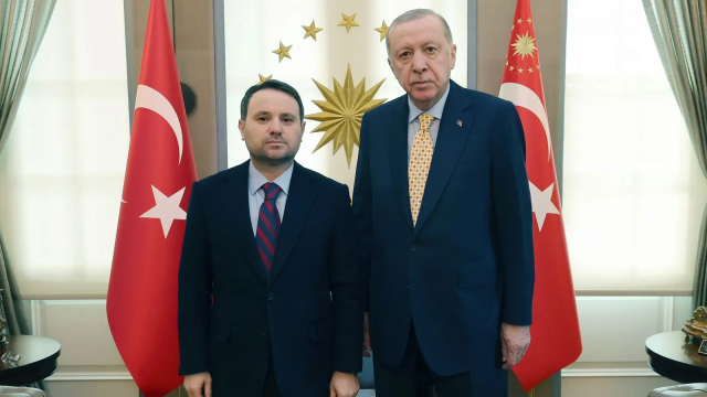 Bakan Gürlek'ten Babalar Günü mesajı: Cumhurbaşkanı Erdoğan'ı da tebrik etti