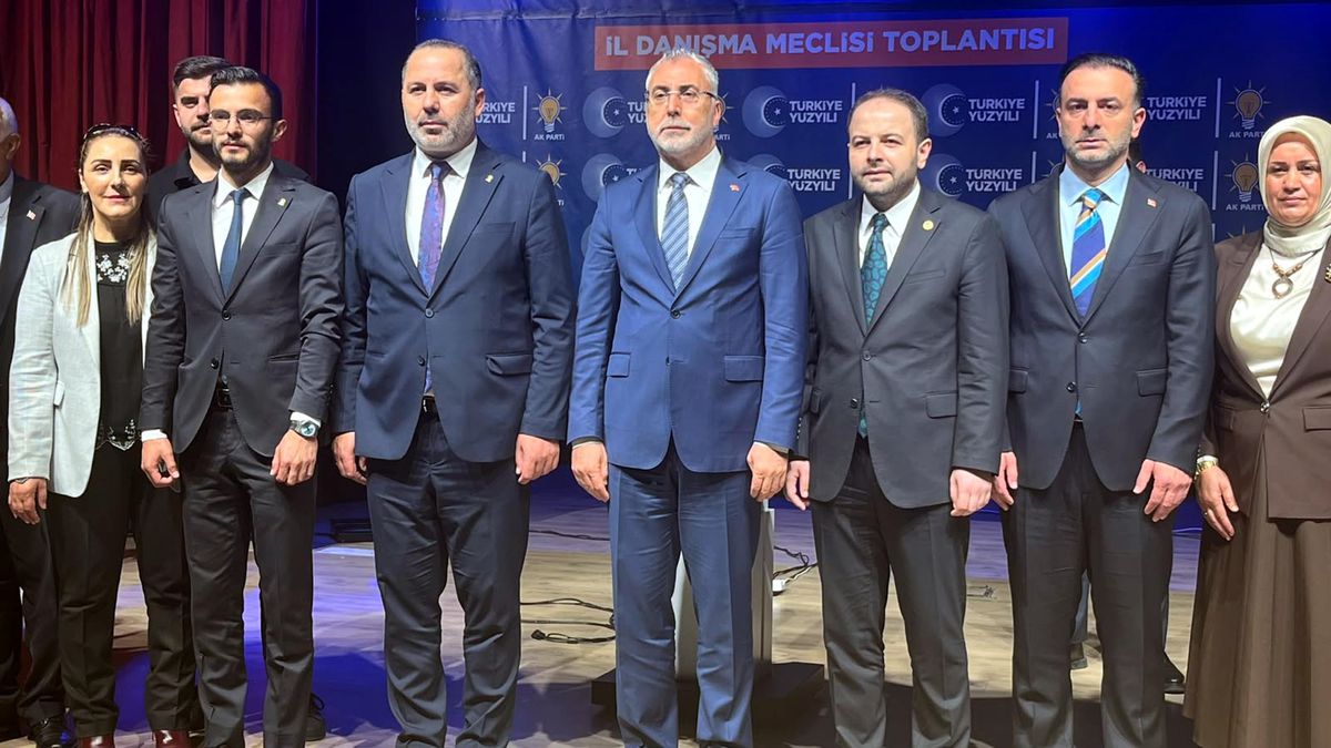 Bakan Işıkhan: AK Parti milletle her an beraber
