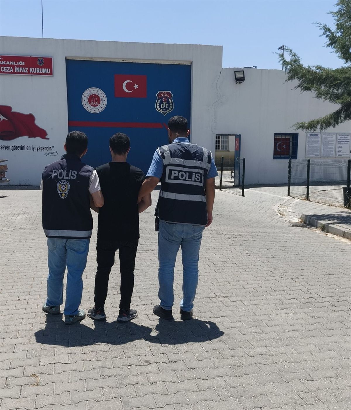 Batman\'da 46 yıl 9 ay hapis cezası olan hükümlü yakalandı