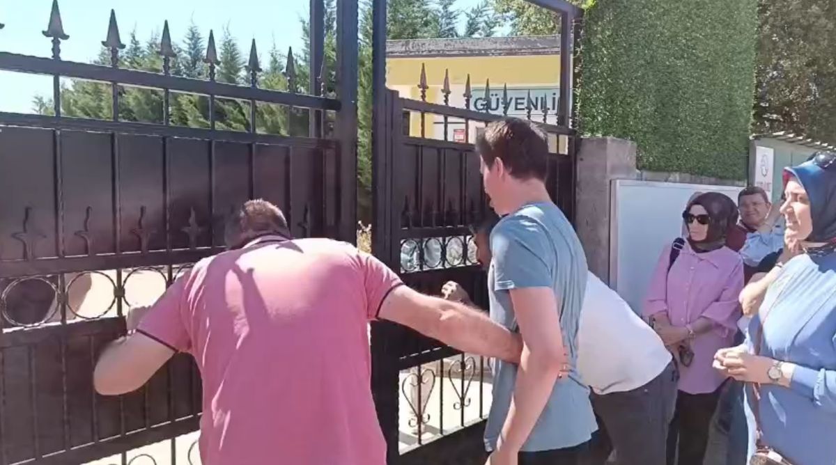 Öğrenci Giriş Belgesini Unuttu, Sınava Geç Kaldı
