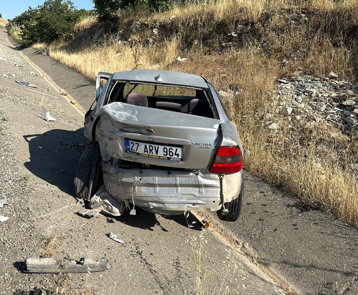 Adıyaman\'da Trafik Kazası: 2 Yaralı