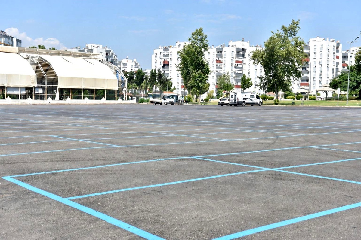 Cumartesi pazarına geçici yer