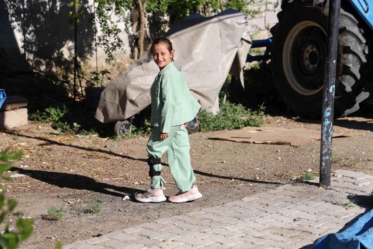 Zeynep\'in Yeni Ailesi