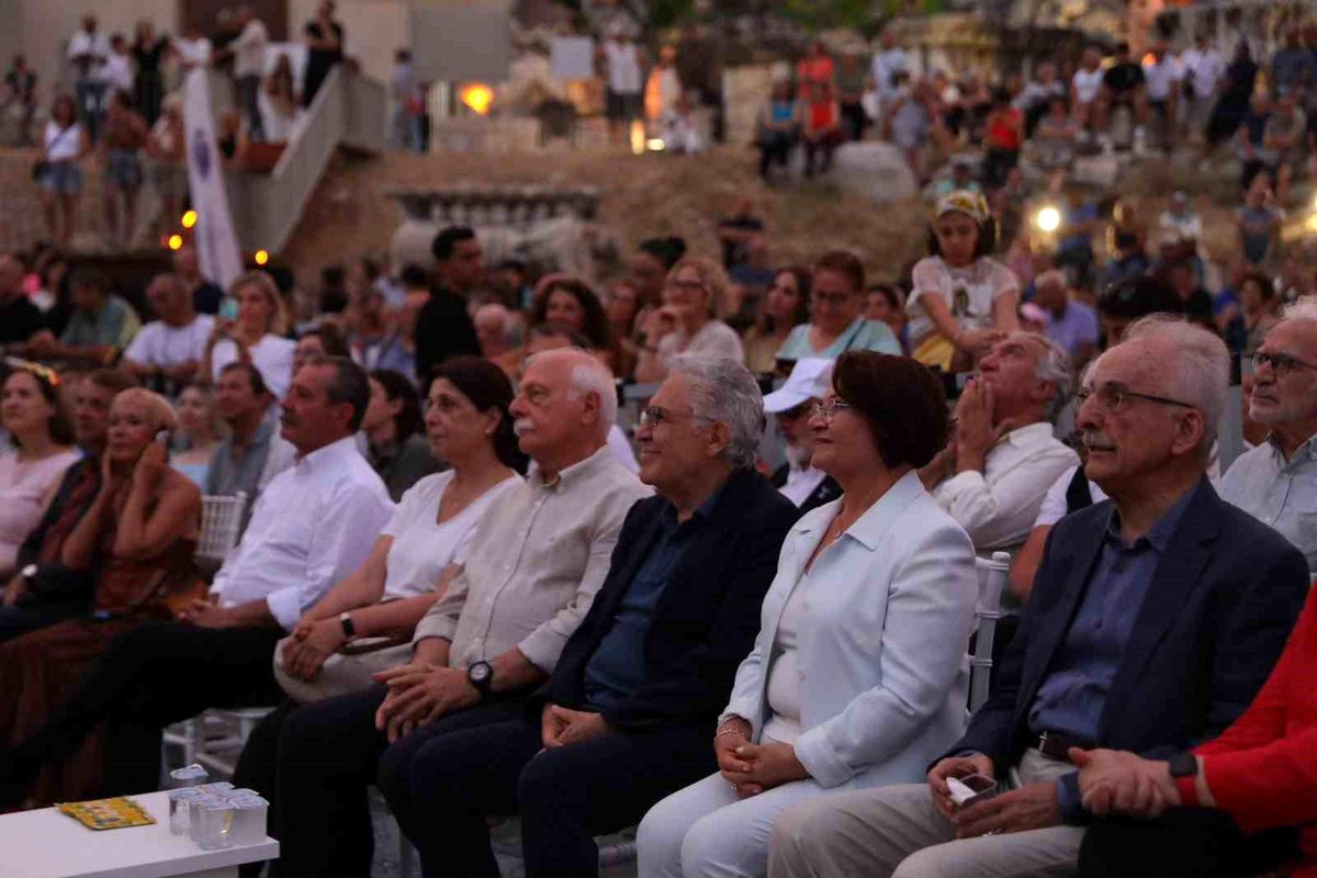Didim\'de 5. Uluslararası Akdeniz Edebiyat Günleri başladı