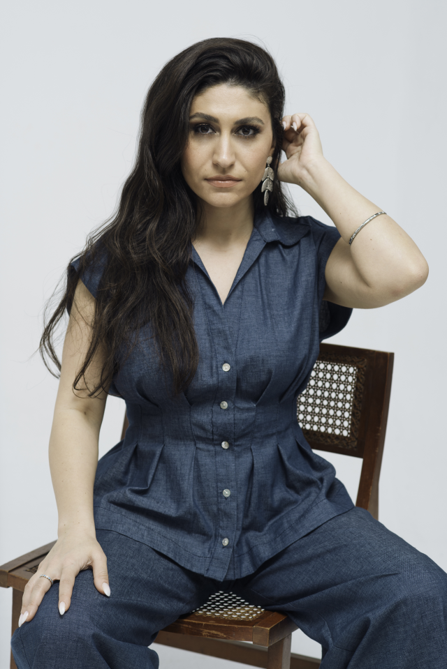 Elif Sanchez'in 4. albümü