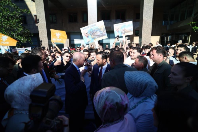 Gençlerden Erdoğan'a Babalar Günü sürprizi! Tablodaki not duygulandırdı