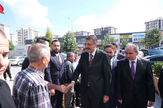 Ali Çelik Uşak'ta Danışma Toplantısına Katıldı