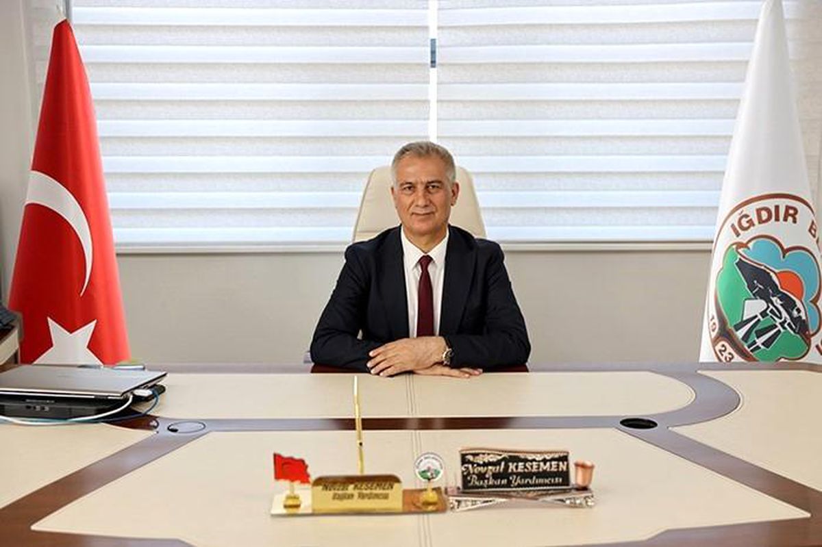 Iğdır Belediyesi\'nde 3 başkan yardımcısı görevden alındı