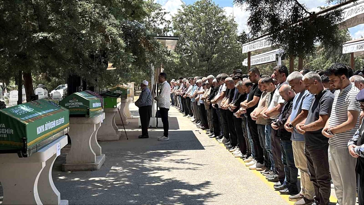 Midibüs Kazasında 5 Ölü, 25 Yaralı
