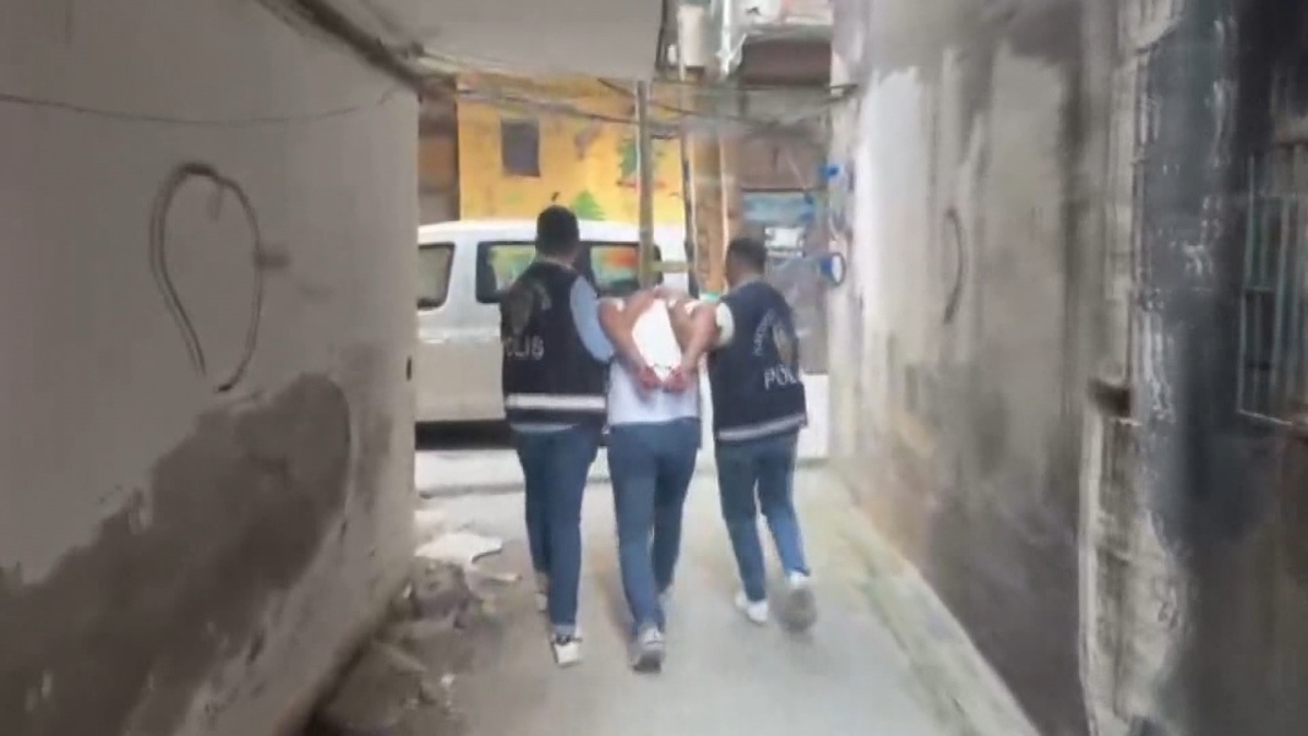 Kadıköy\'de Uyuşturucu Operasyonu: 1 Tutuklama