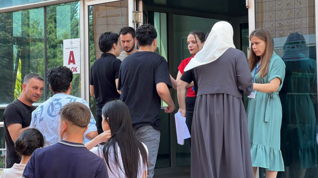 Kilis'te adaylar gelecekleri için ter döktü