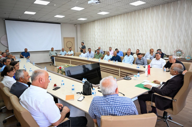 <a class='keyword-sd' href='/malatya-buyuksehir-belediyesi/' title='Malatya Büyükşehir Belediyesi'>Malatya Büyükşehir Belediyesi</a> kentin altyapısını tamamen yeniliyor