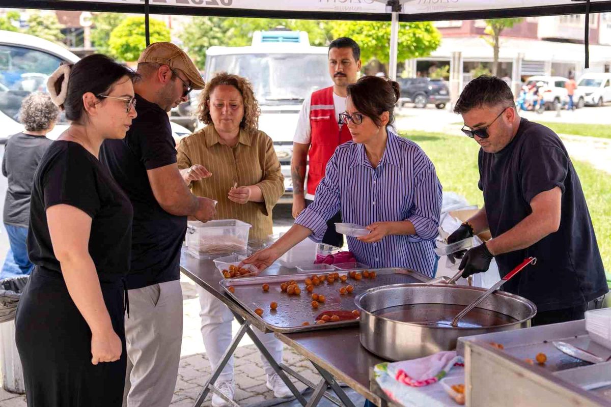 Menteşe\'den şehit polis için lokma hayrı