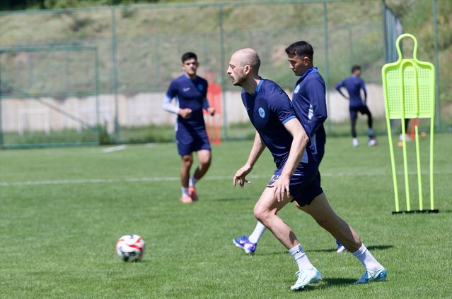 Navbahor Namangan Bolu’da Kamp Yapıyor