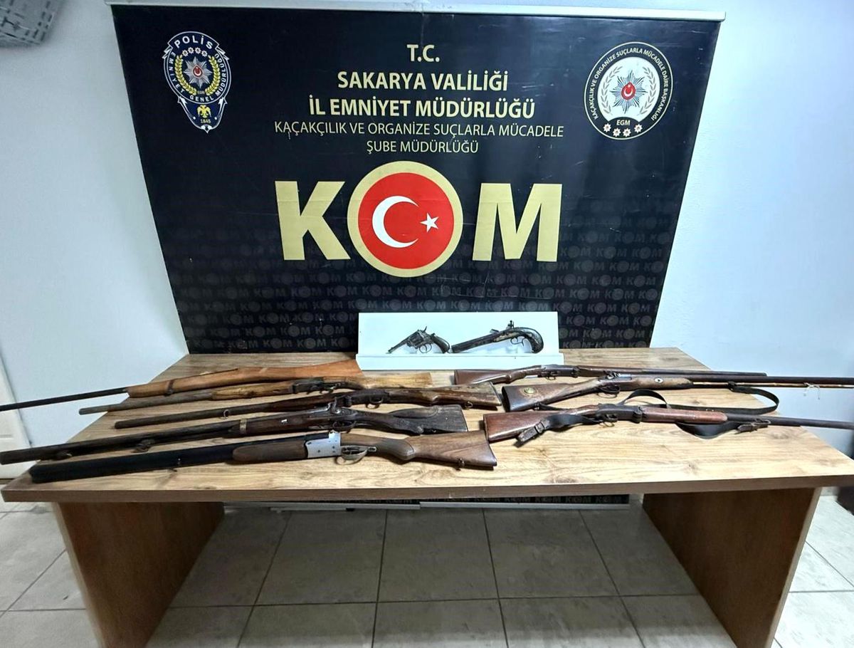 Sakarya\'da Silah Kaçakçılığı Operasyonu