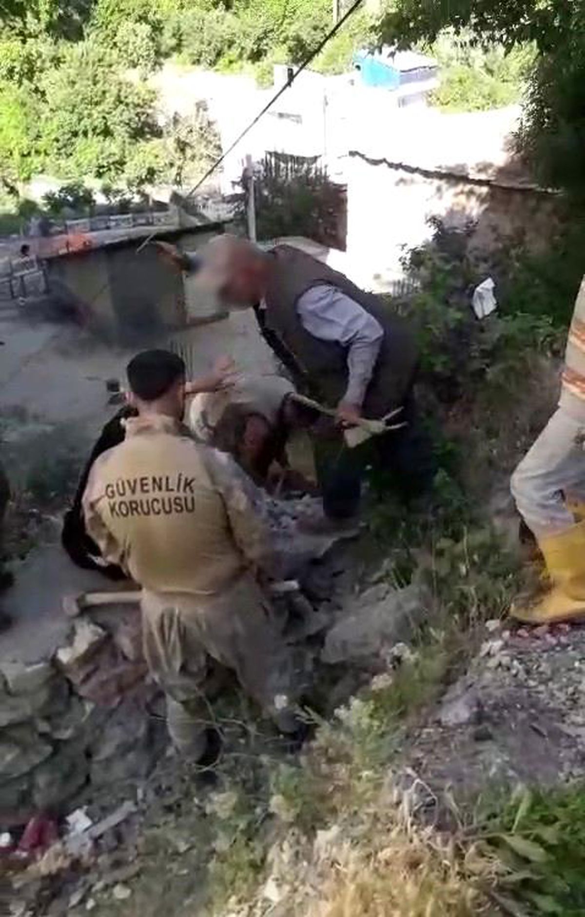 Uludere\'de Kadına Şiddet Soruşturması: 2 Gözaltı