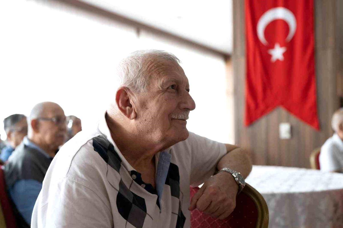 Zübeyde Hanım Huzurevi\'nde Babalar Günü