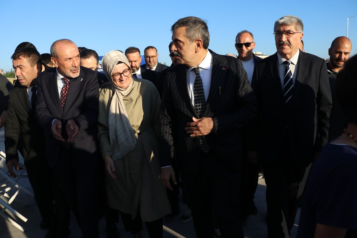 Bakan Tekin\'den Bahçeli\'ye Teşekkür
