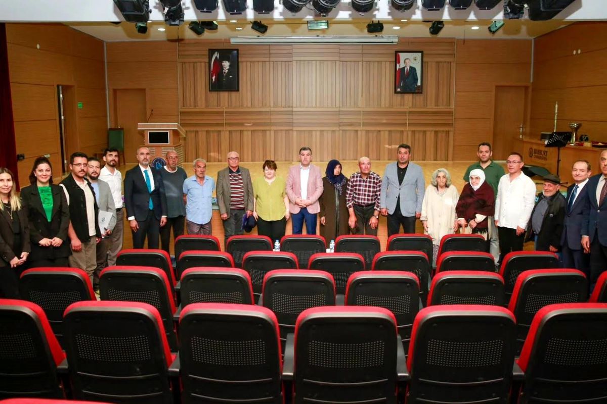 Tazelenme Üniversitesi\'nin İlk Dönemi Tamamlandı