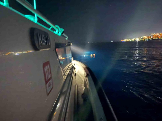 Bodrum’da Yüzerek Yunanistan’a Geçmeye Çalışan Göçmen Yakalandı
