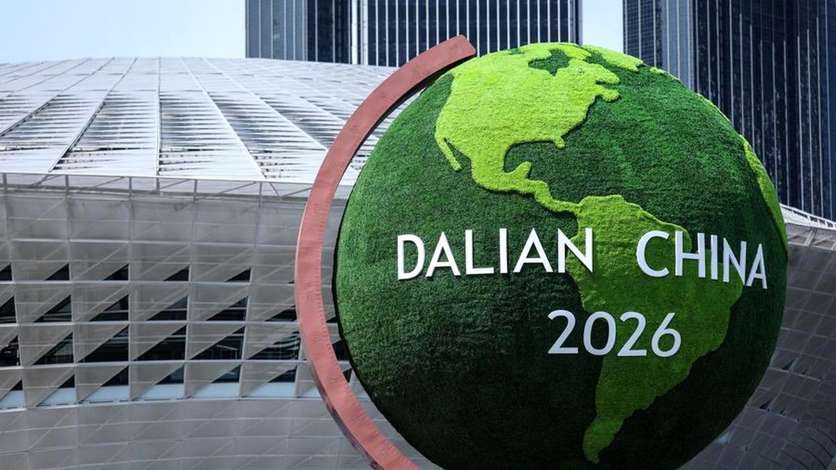 Li Qiang, Yaz Davosu\'na Katılacak