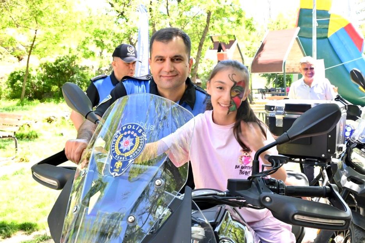 ÇOGEP kapsamında Çocuk Oyunları Şenliği düzenlendi