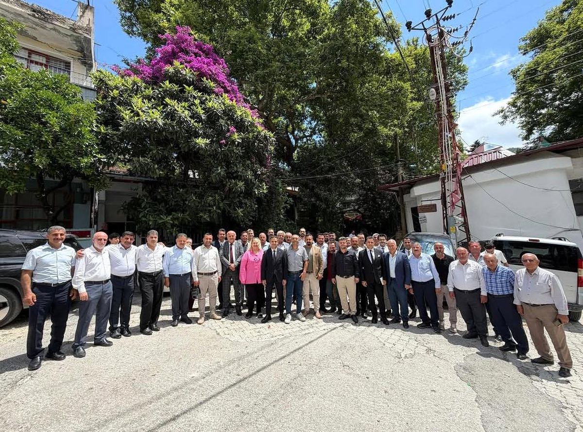 Defne\'de Muhtarlar Toplandı
