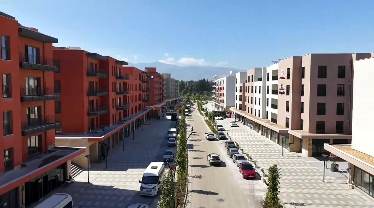 Antakya\'da Hayat Yeniden Başlıyor