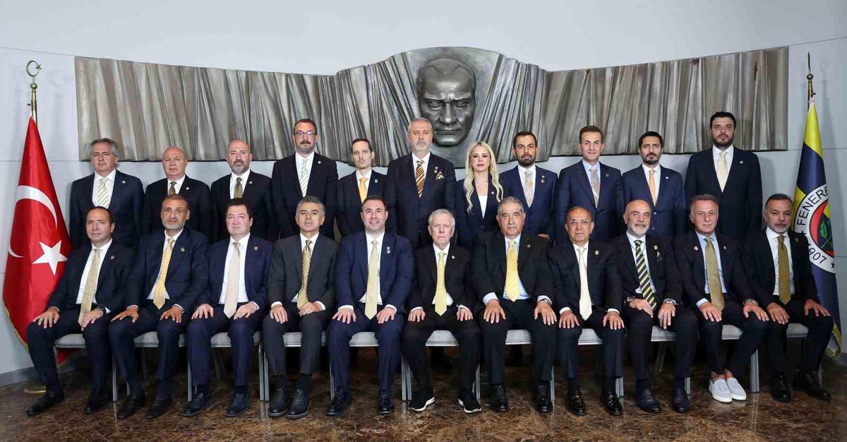 Fenerbahçe Yönetim Toplantıları Haftalık Düzene Geçiyor
