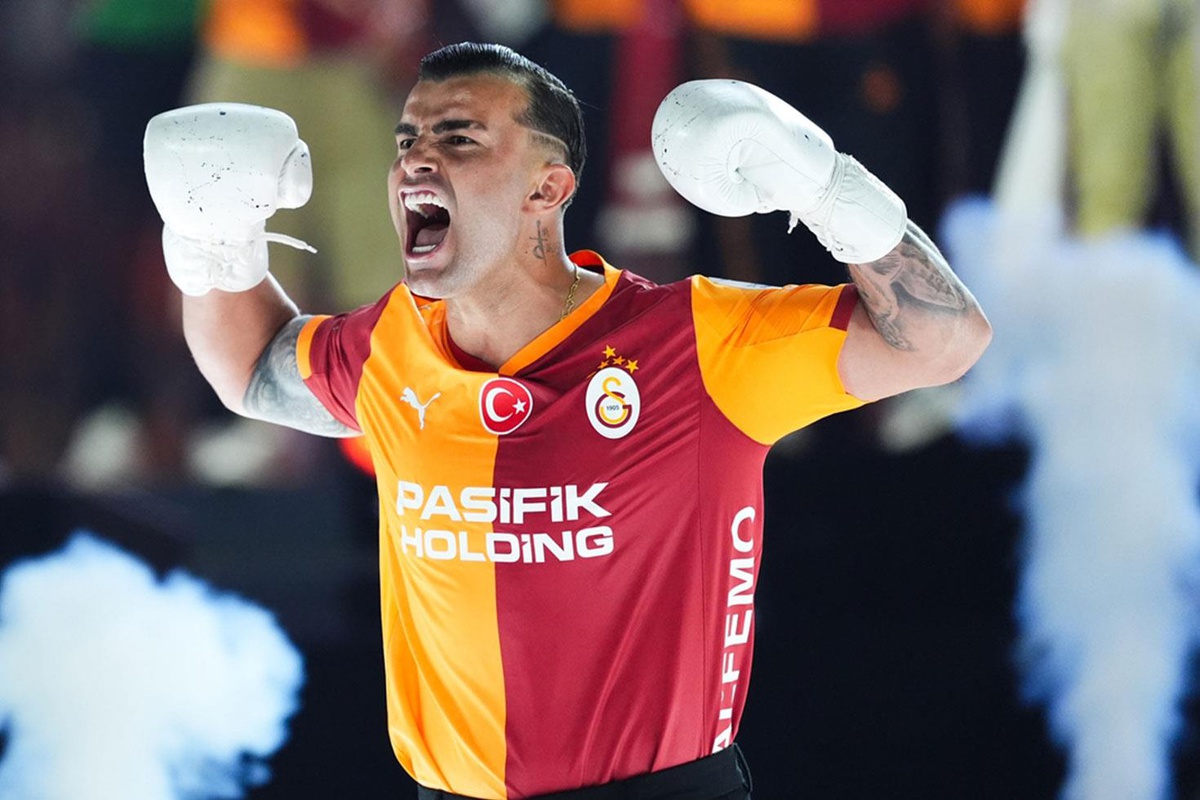 Galatasaray, Abdülkerim Bardakcı'dan vazgeçmiyor