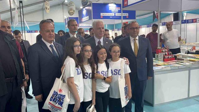 İstanbul Kitap Fuarı Açıldı
