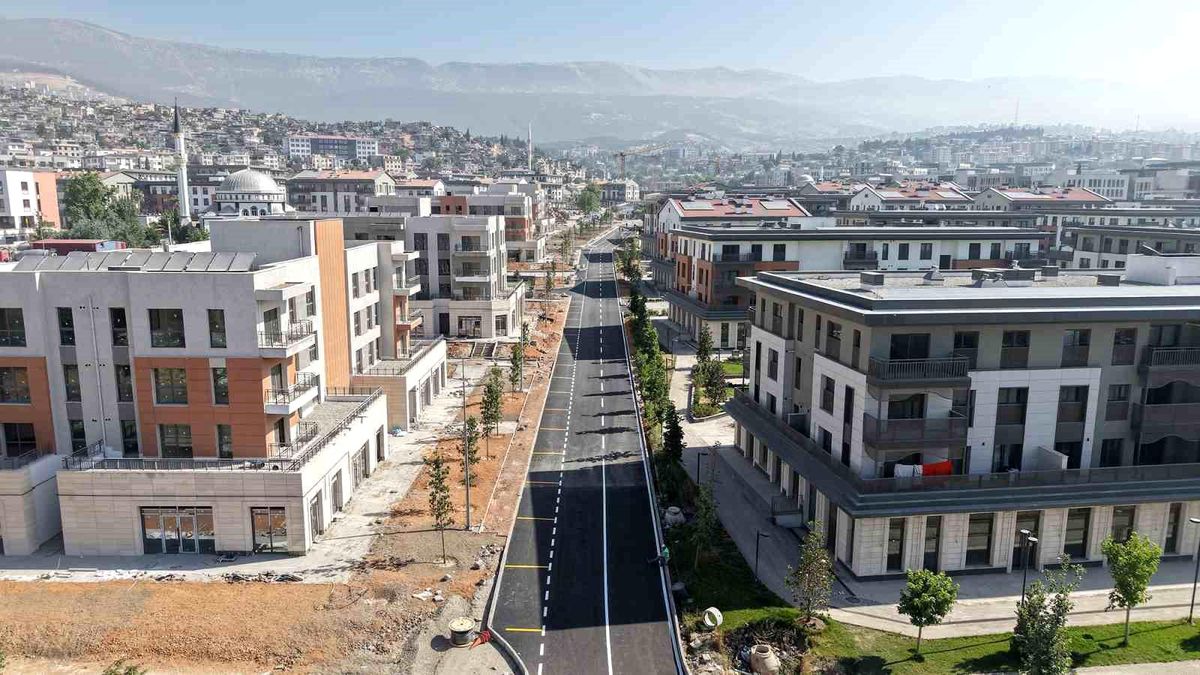 Kahramanmaraş\'ın Azerbaycan Mahallesi asfaltlanıyor