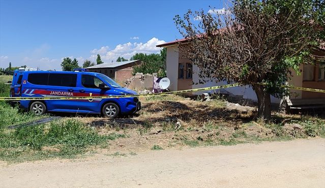 Elbistan’da 66 Yaşındaki Adam Bahçesinde Ölü Bulundu