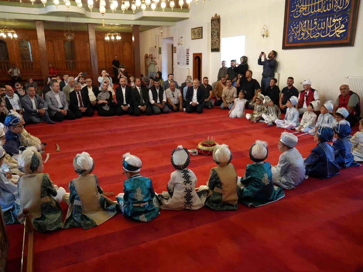 530 yıllık sünnet şöleni geleneği