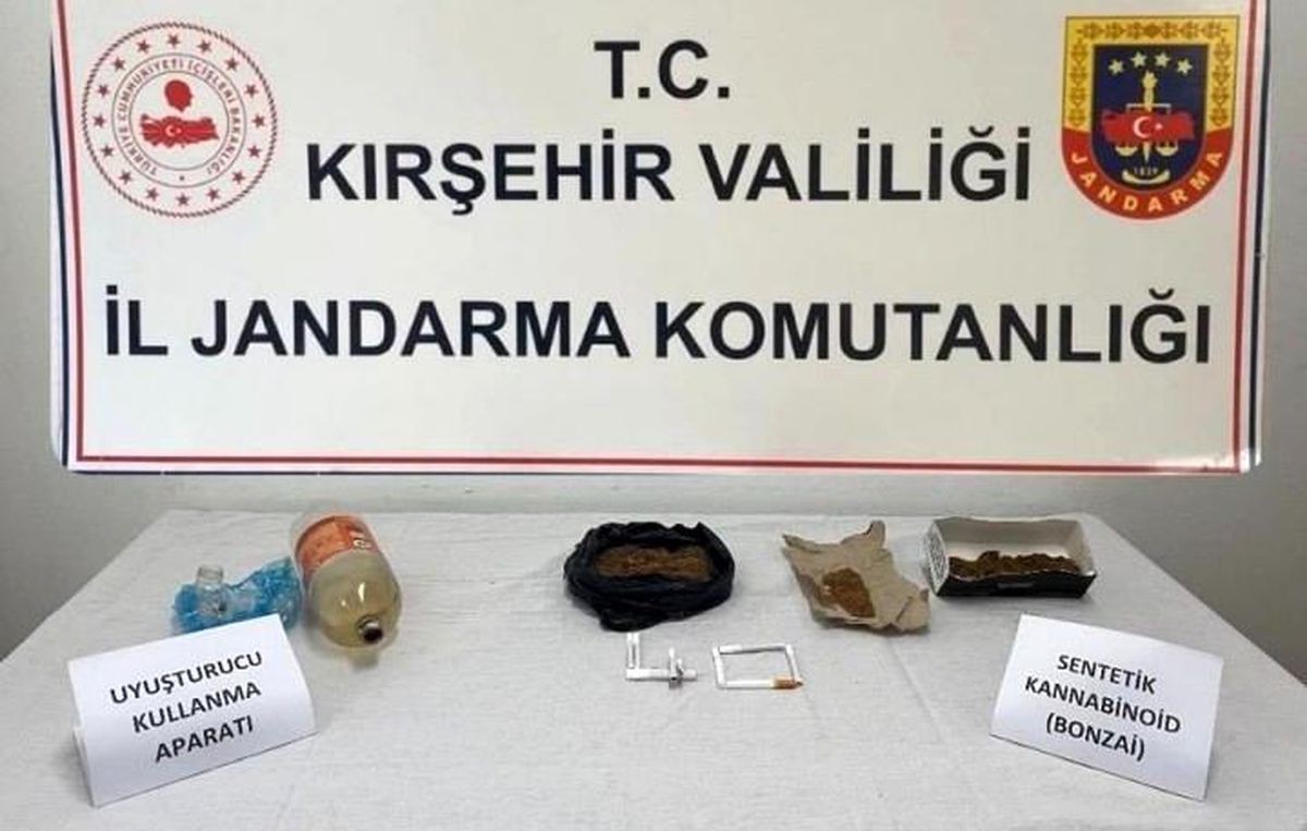 Kırşehir\'de Uyuşturucu Operasyonu: 2 Şüpheli Yakalandı