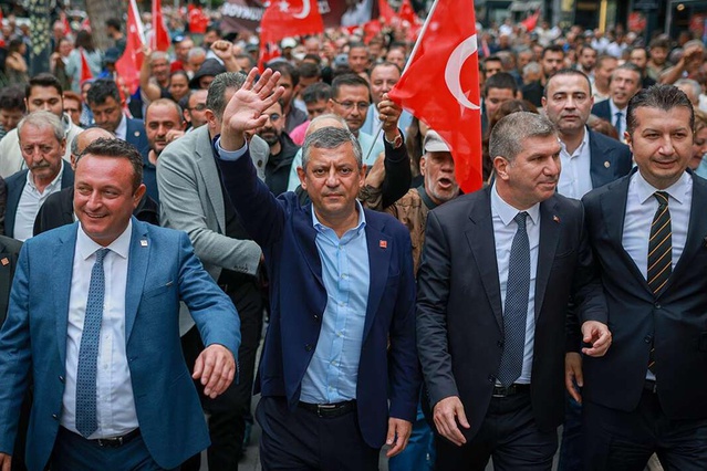 Kulisler yangın yeri! İşte Özgür Özel’in kuracağı yeni partinin adı