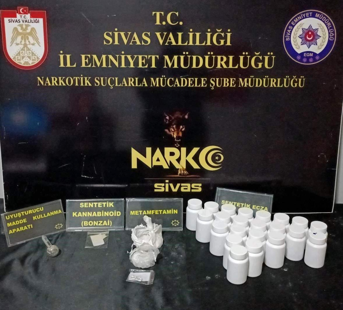 Sivas\'ta Uyuşturucu Operasyonu: 2 Tutuklama