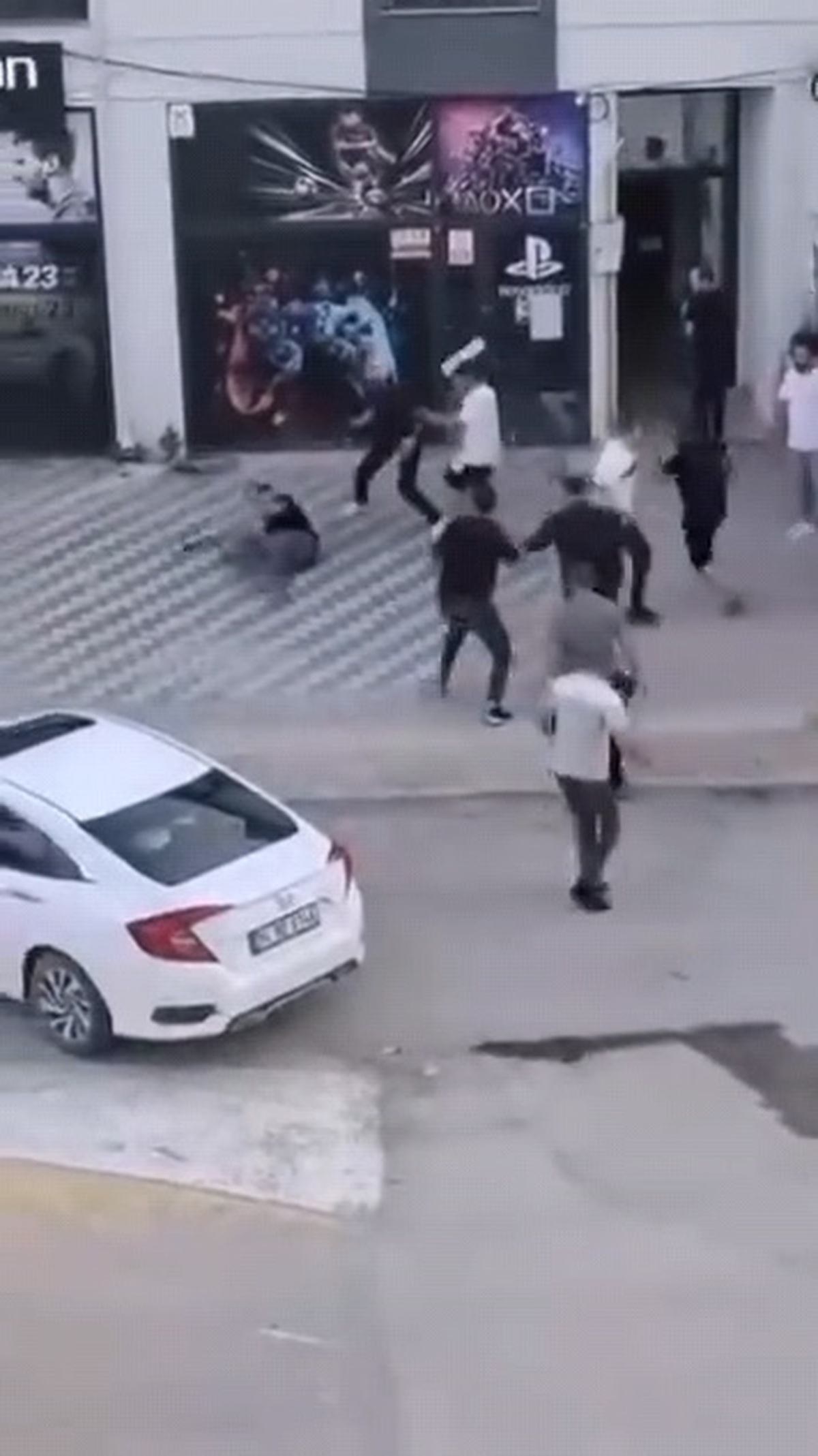 İnegöl\'de Sokağa Taşan Kavga