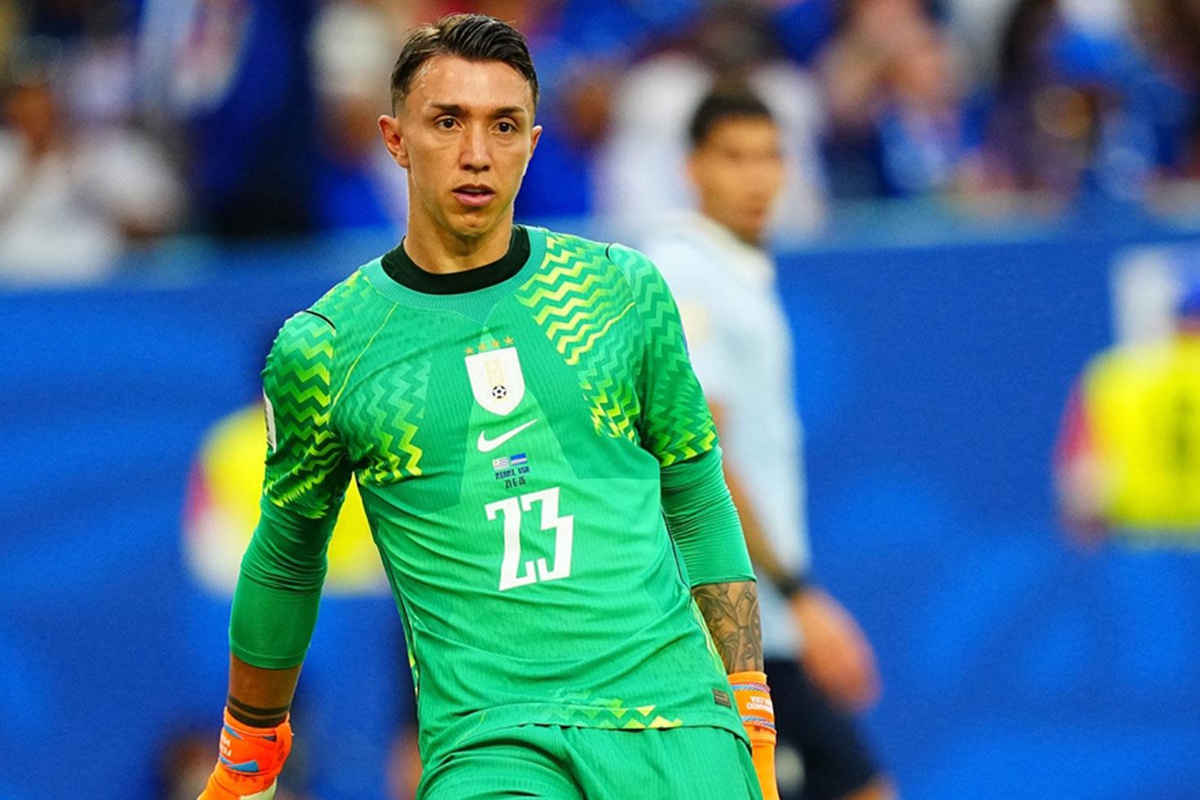 Tepkilerin odağı olan Muslera sessizliğini bozdu: Geç kaldım, üzgünüm